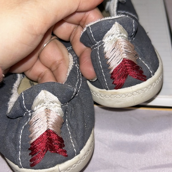 Flats - Picture 2 of 2